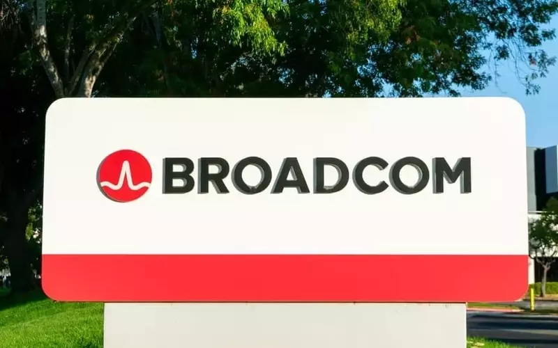 Broadcom, Apollo, and Blackstone Collaborate on AI Infrastructure Development