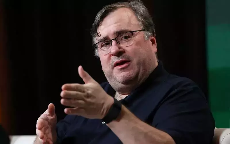 LinkedIn Co-founder Reid Hoffman to Depart Microsoft Board