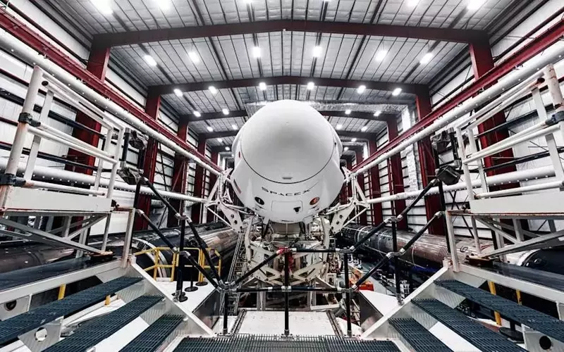 Choosing Between Vanguard ETFs for SpaceX IPO Exposure