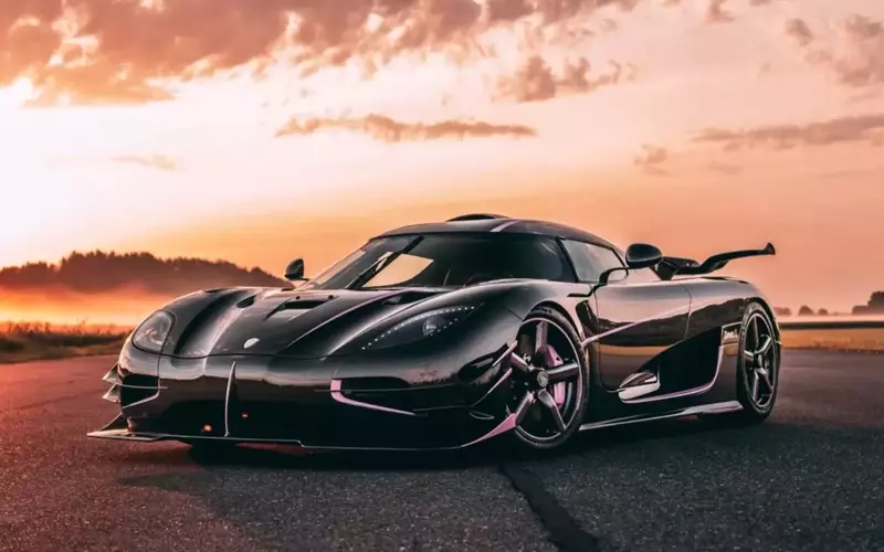Koenigsegg One:1 Auctioned Amidst Theft Controversy