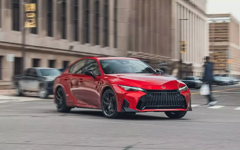 2026 Lexus IS350 F Sport: A Refined Sedan for Enthusiasts