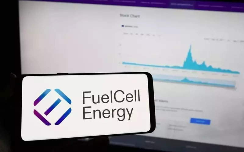 FuelCell Energy's Strategic Focus on Data Centers Drives Growth Amidst Operational Challenges
