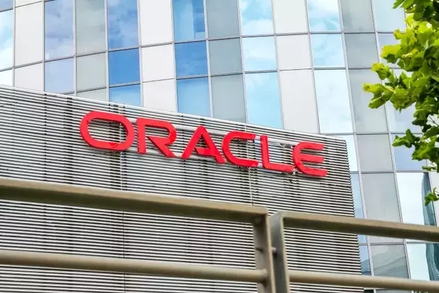 Oracle's Cloud Growth Expected to Boost FY2026 Revenue by 17%