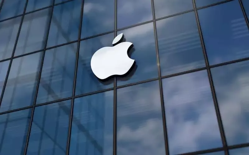 Apple Expected to Surge Over 19%: Top Analyst Predictions for Today
