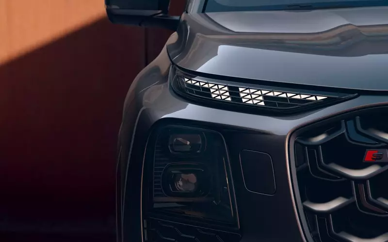 2027 Audi SQ7: Power, Luxury, and Advanced Technology Converge