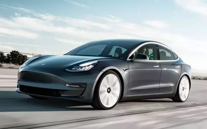Soaring Prices for Used Electric Vehicles Outpace Gasoline Counterparts