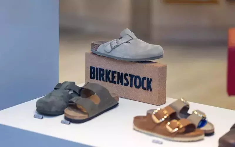 Caleres Shifts Strategy: Embracing Premium Footwear and Streamlining Store Locations