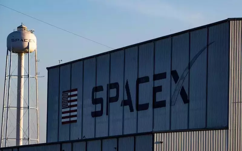 SpaceX Unveils AI1 Satellite Ahead of Landmark IPO