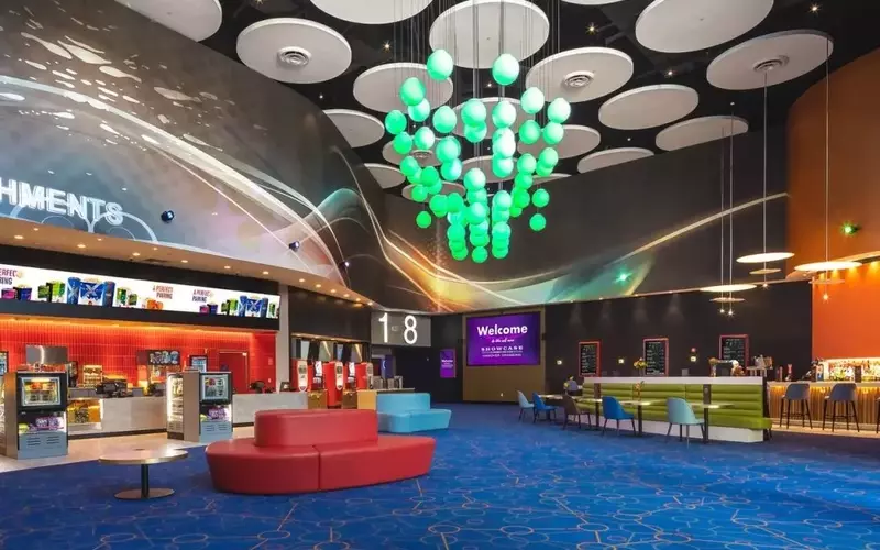 Kinepolis Expands U.S. Presence with Showcase Cinemas Acquisition