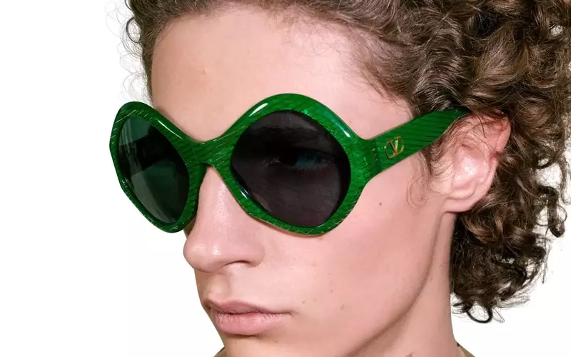 Elevate Your Summer Style: A Guide to Must-Have Fashion Essentials