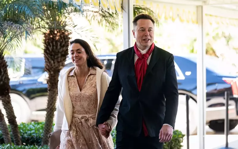 Elon Musk Achieves Trillionaire Status as SpaceX Debuts Publicly