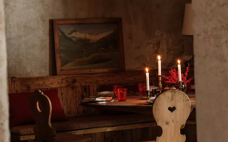 Alpine Aesthetic: Crafting Enduring Interiors Inspired by Mountainous Landscapes