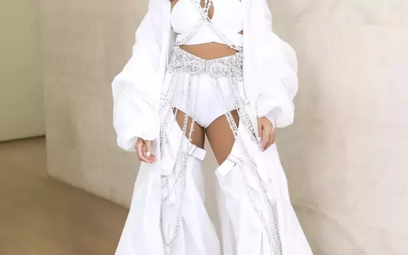 Anitta's Custom H&M Studio Ensemble for FIFA World Cup Performance Revealed