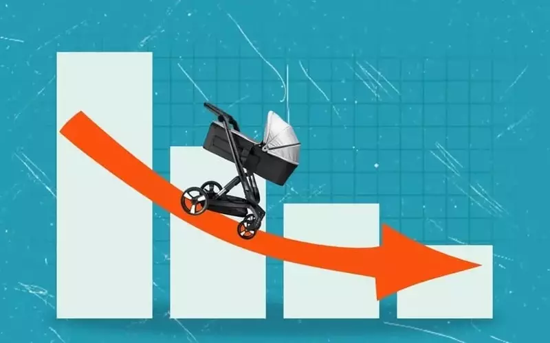 iPhone's Unexpected Role in America's Declining Birth Rate