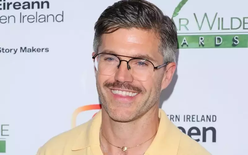 Darren Kennedy and Sue Kinkead Launch New LGBTQ+ Dating Show 'Heyy Gay!'