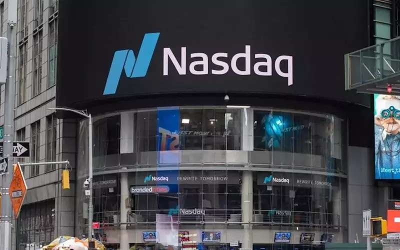 Rocket Lab Stock Falls Despite Nasdaq-100 Inclusion Amidst SpaceX IPO
