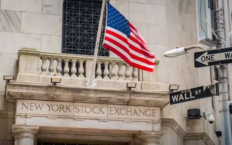 Market Trends: S&P 500, Dow Futures Rise Amid Geopolitical Developments and Tech Stock Surge