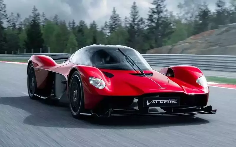 Aston Martin Valkyrie Brake Recall for Extreme Driving Conditions
