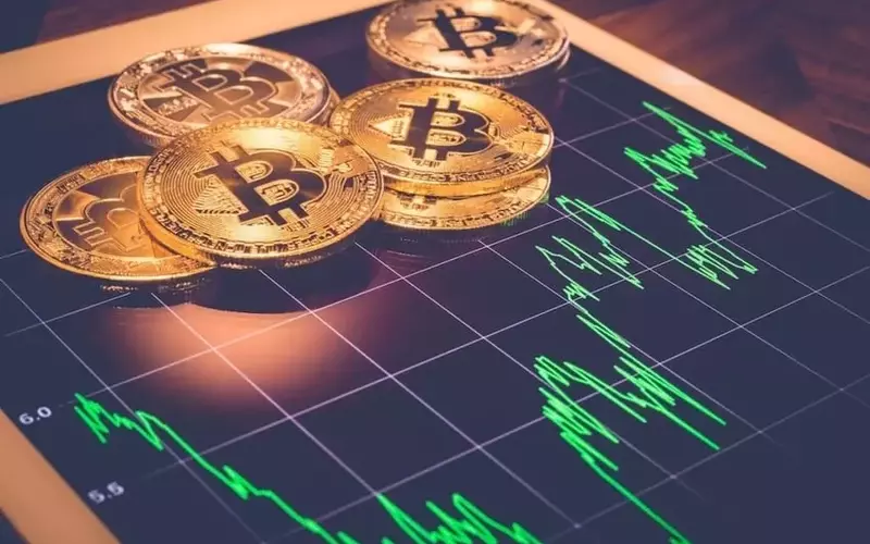 Cryptocurrency Markets Face 'Extreme Fear' as Bitcoin Nears Critical Support
