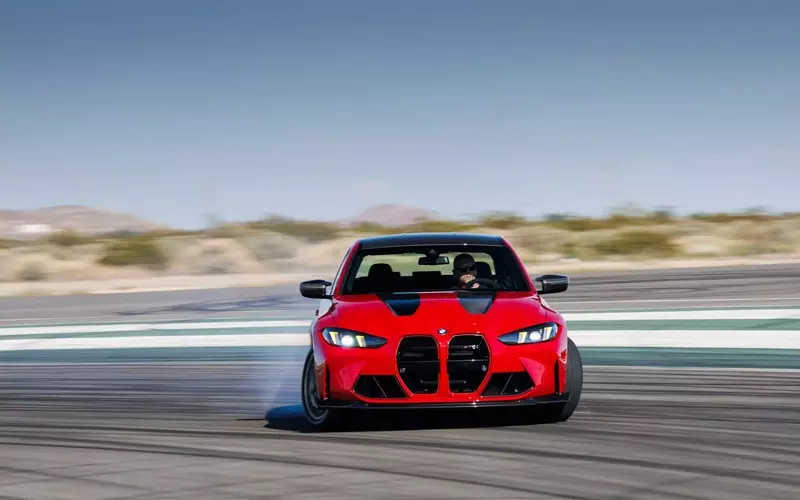 BMW M3 to Retain Pure Combustion Engine, Offers Manual Option