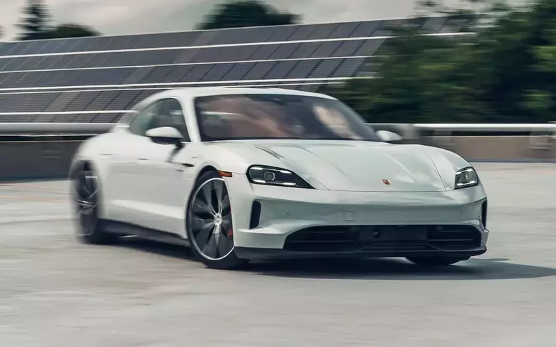 2027 Porsche Taycan: An Electric Sports Sedan Redefining Performance