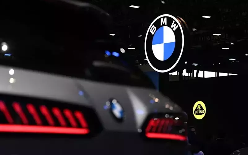 BMW's Profit Outlook Dimmed by China Slump and Middle East Conflict