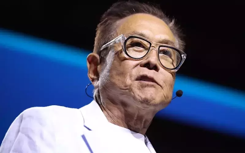 Robert Kiyosaki's Bold Prediction: Gold to Reach $35,000 by 2035, Urges Shift from Cash to Real Assets