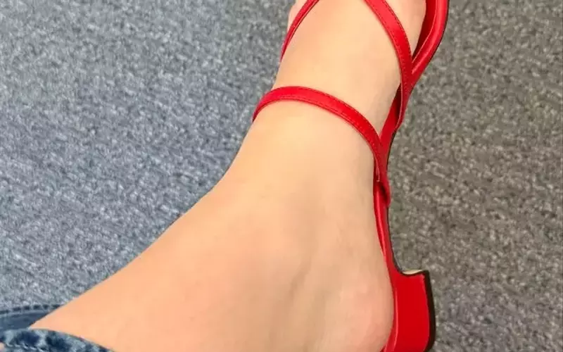Inez Heels: Stylish Comfort for Sensitive Feet
