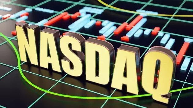 Analyzing FOMC Volatility Premium in Nasdaq-100 Options