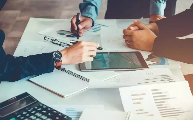 Understanding the Equivalent Annual Annuity (EAA) Approach for Project Comparison