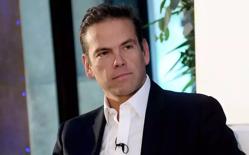 Fox Secures Robust Upfront Ad Revenue Amidst Challenging Market, Driven by Sports and Streaming