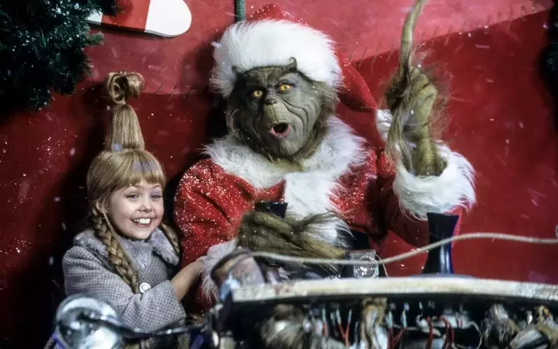 Jim Carrey and Ron Howard Eyeing Return for "Grinch" Sequel