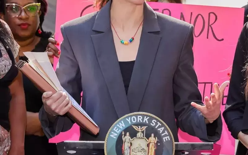 Fashion Workers Act: One Year On, Revolutionizing Model Protections and AI Regulations