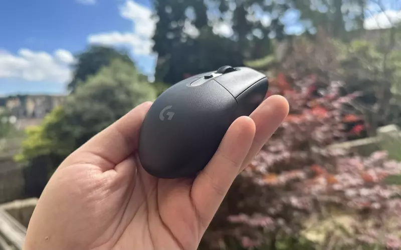 Logitech G305 X Superlight: A Refreshing Update Facing Stiff Competition