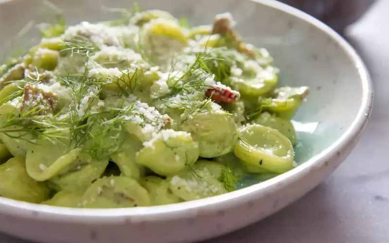 Creamy Orecchiette with Spring Onions, Fennel, and Crispy Bacon