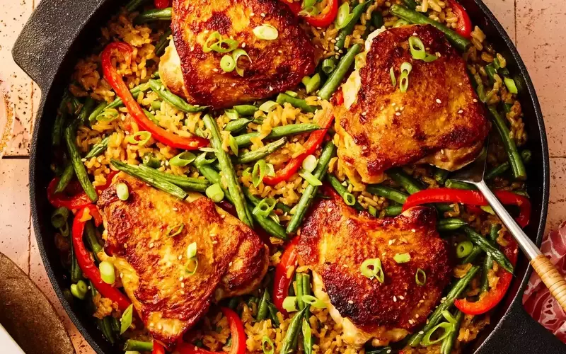 Delectable Sesame Chicken Skillet Casserole: A Quick and Healthy Weeknight Delight