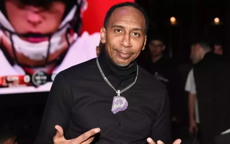 Knicks Stars Jalen Brunson and Josh Hart Confront ESPN&rsquo;s Stephen A. Smith, Who&rsquo;s Booed Out of Theater, During Podcast Taping