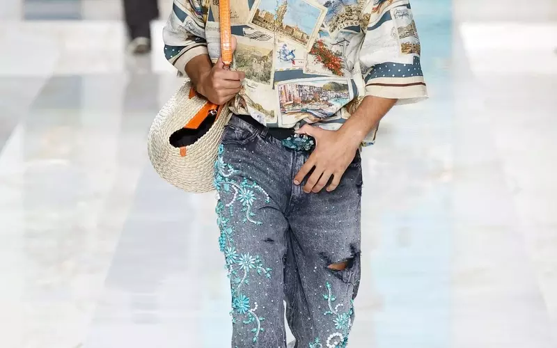 Dolce & Gabbana's Vision for Spring 2027: The Rise of Embellished Party Jeans