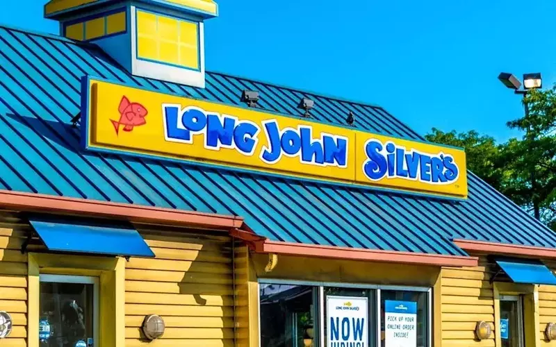 Long John Silver's Navigates Comeback with Strategic Closures and Revitalization Efforts