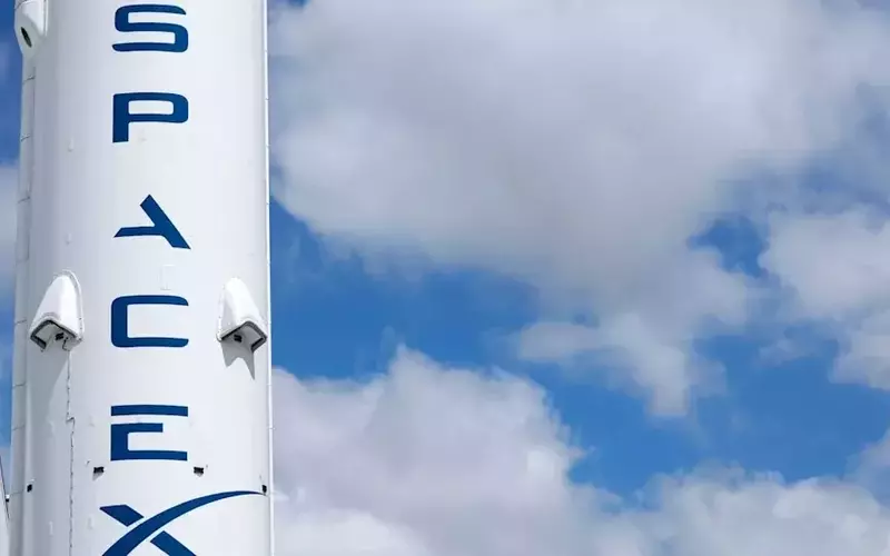 SpaceX Launches Inaugural Bond Offering Seeking $20 Billion Post-IPO