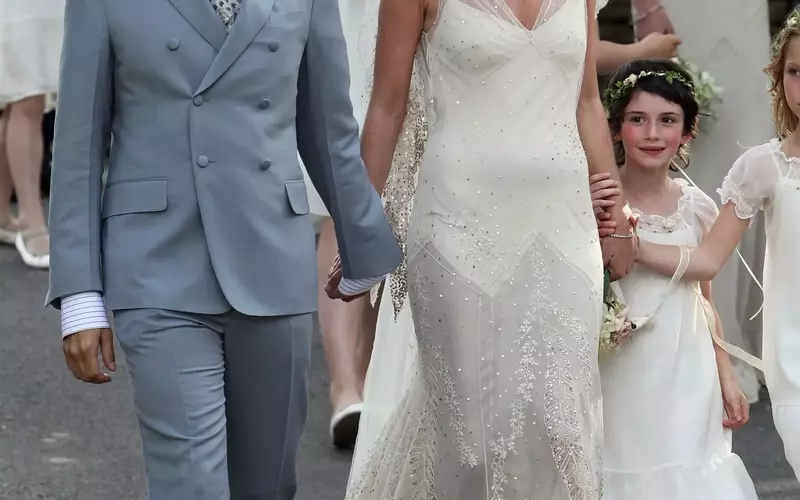 The Return of the Juliet Cap Veil in Bridal Fashion