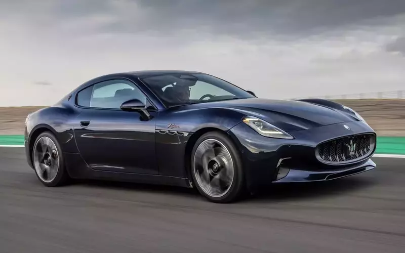 Maserati's Electric Grand Tourer: The 2026 GranTurismo Folgore and GranCabrio Folgore