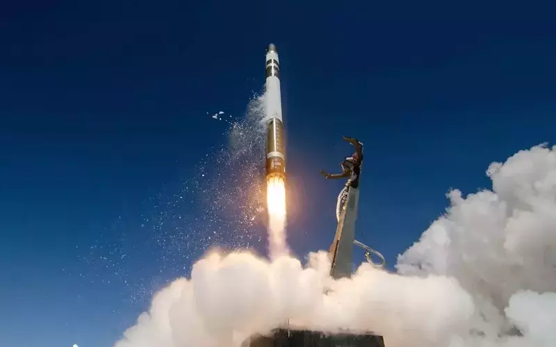 SpaceX IPO: Valuation Concerns Amidst High Expectations