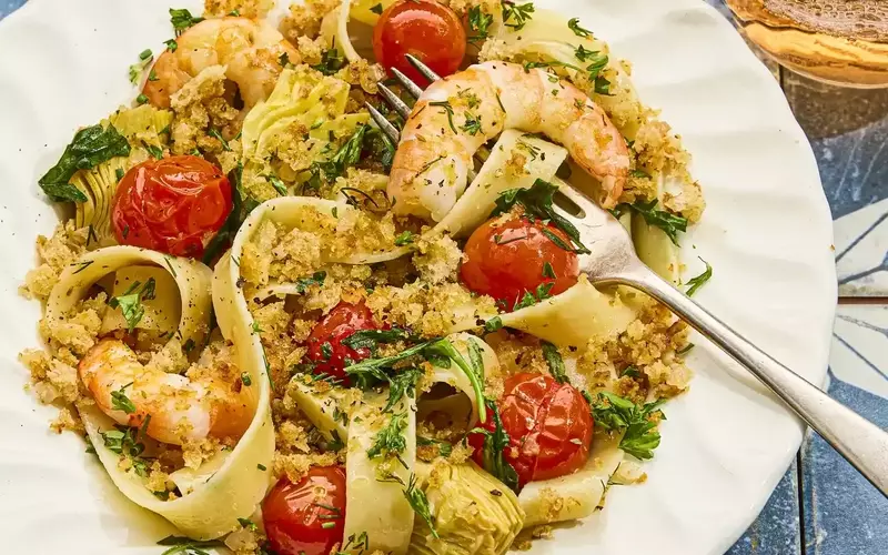 Mediterranean-Inspired Shrimp Pasta with Crispy Topping