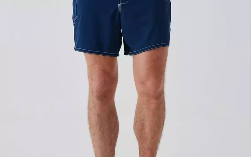 The Ultimate Guide to Men's Board Shorts: Style, Performance, and Comfort