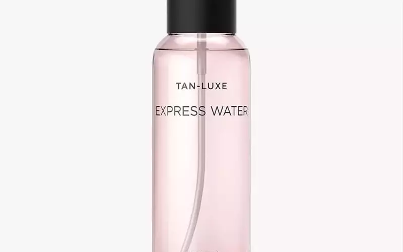 Achieve a Sun-Kissed Glow: The Best Tanning Waters for a Natural Bronze