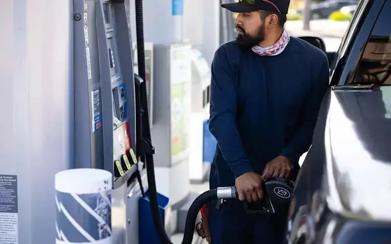 California Gas Stations Face Lawsuit Over Alleged AI Price Collusion