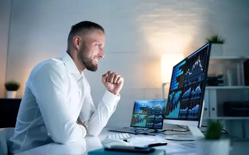 Top AI Stocks Poised for Strong Summer Growth