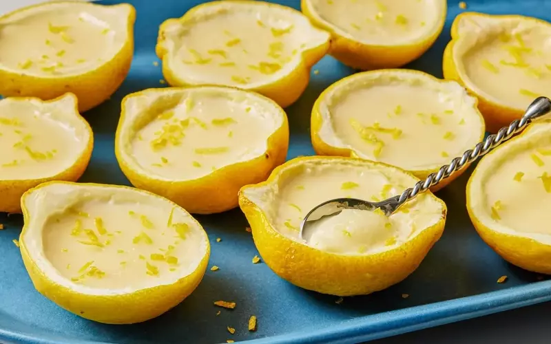 The Art of Crafting Lemon Posset: A Simple Yet Elegant Dessert