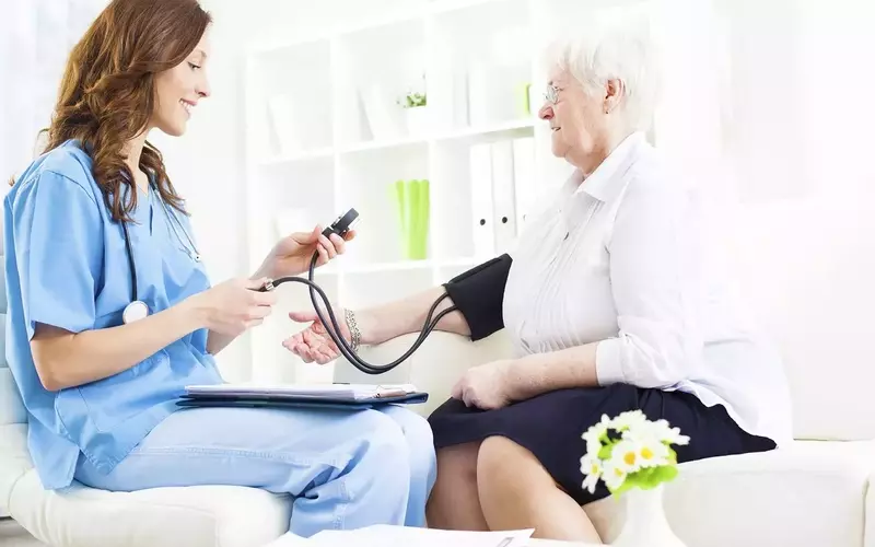 Navigating Skilled Nursing Facilities: Services, Costs, and Key Distinctions